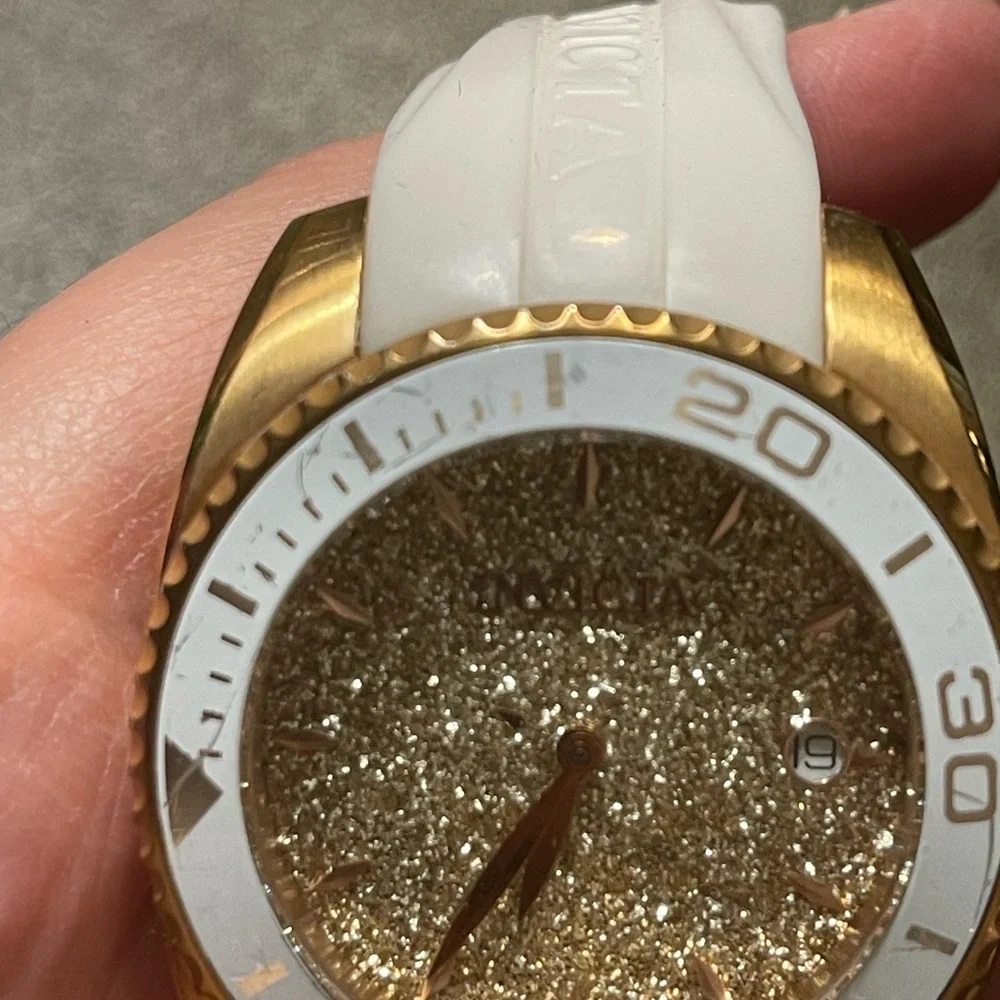 Invicta Angel Watch - Picture 2 of 4